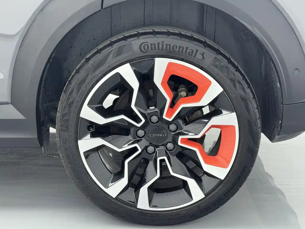Lynk & Co 06 2020 1.5T Halo