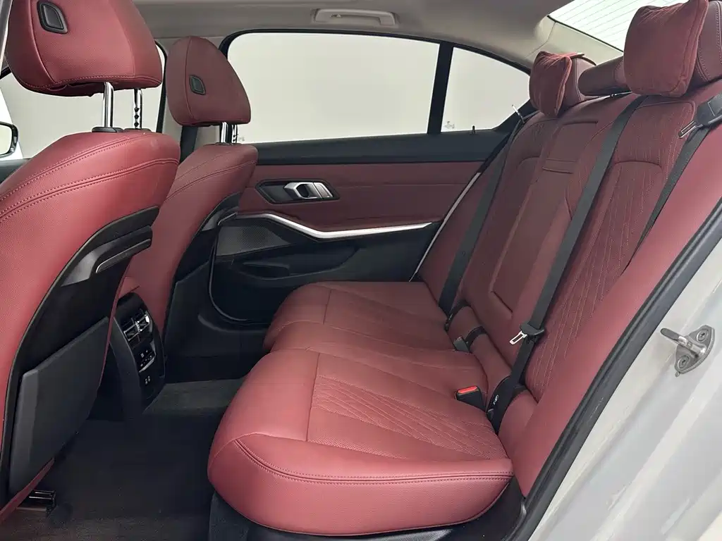 BMW 3 Series — миниатюра 8