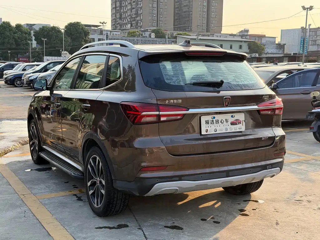 Roewe RX5 — миниатюра 4