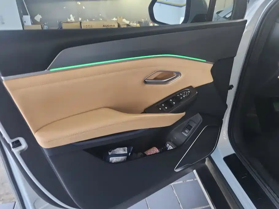 BYD L DM-i — миниатюра 7