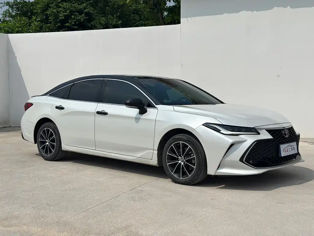 Toyota Avalon — миниатюра 3