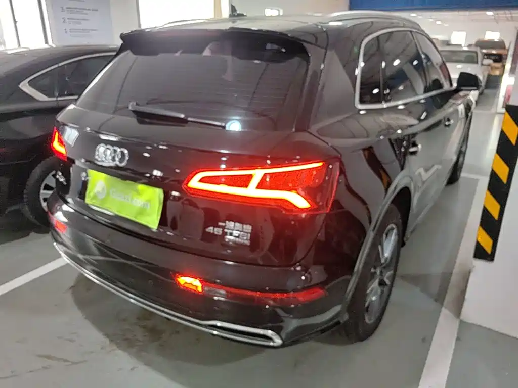 Audi Q5L — миниатюра 7