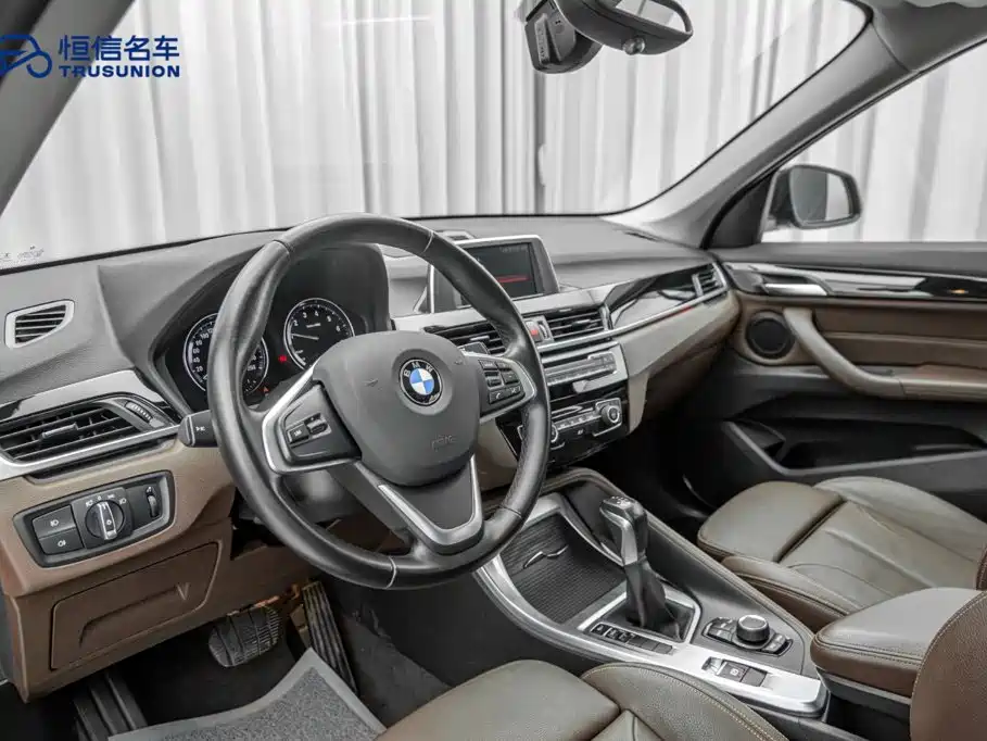 BMW X1 — миниатюра 12