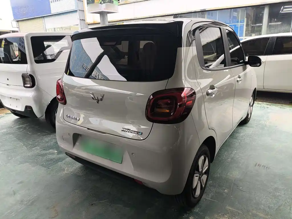 Wuling MINIEV — миниатюра 14