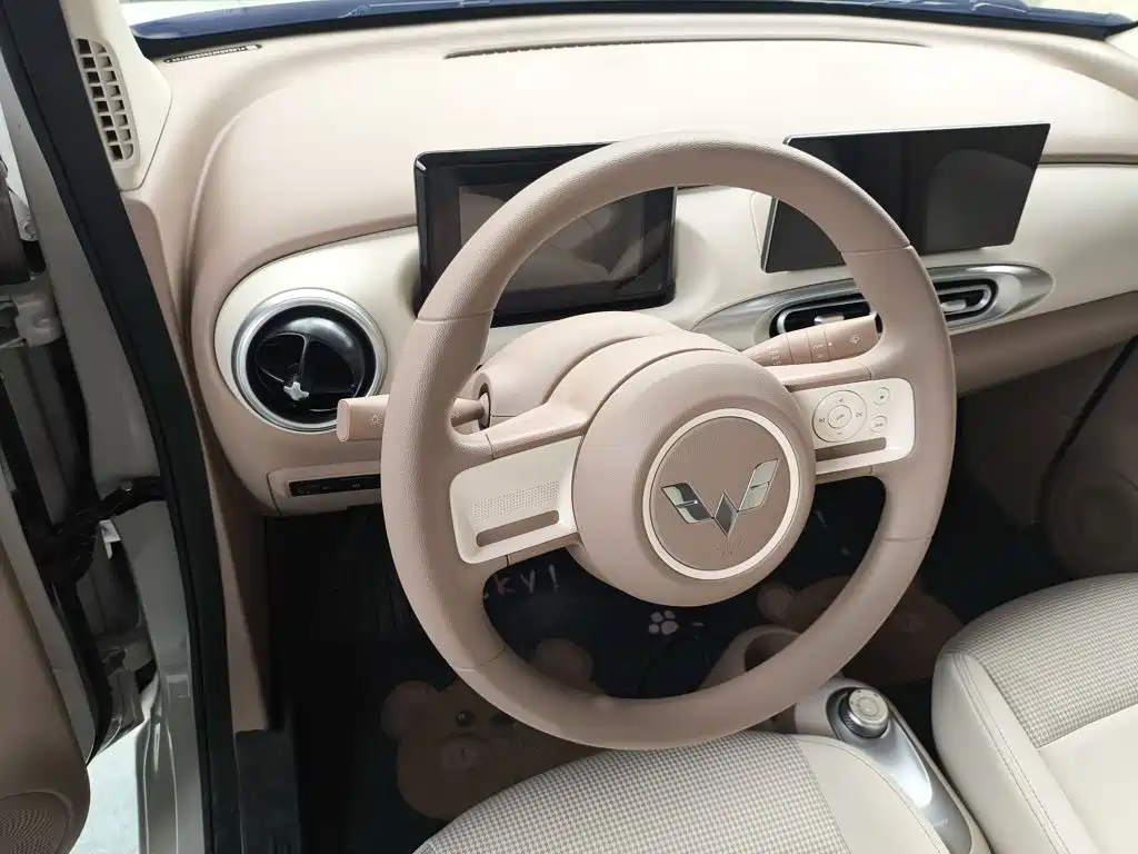 Wuling MINIEV — миниатюра 17