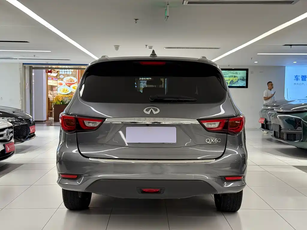Infiniti QX60 2018 2.5 S/C Hybrid VI