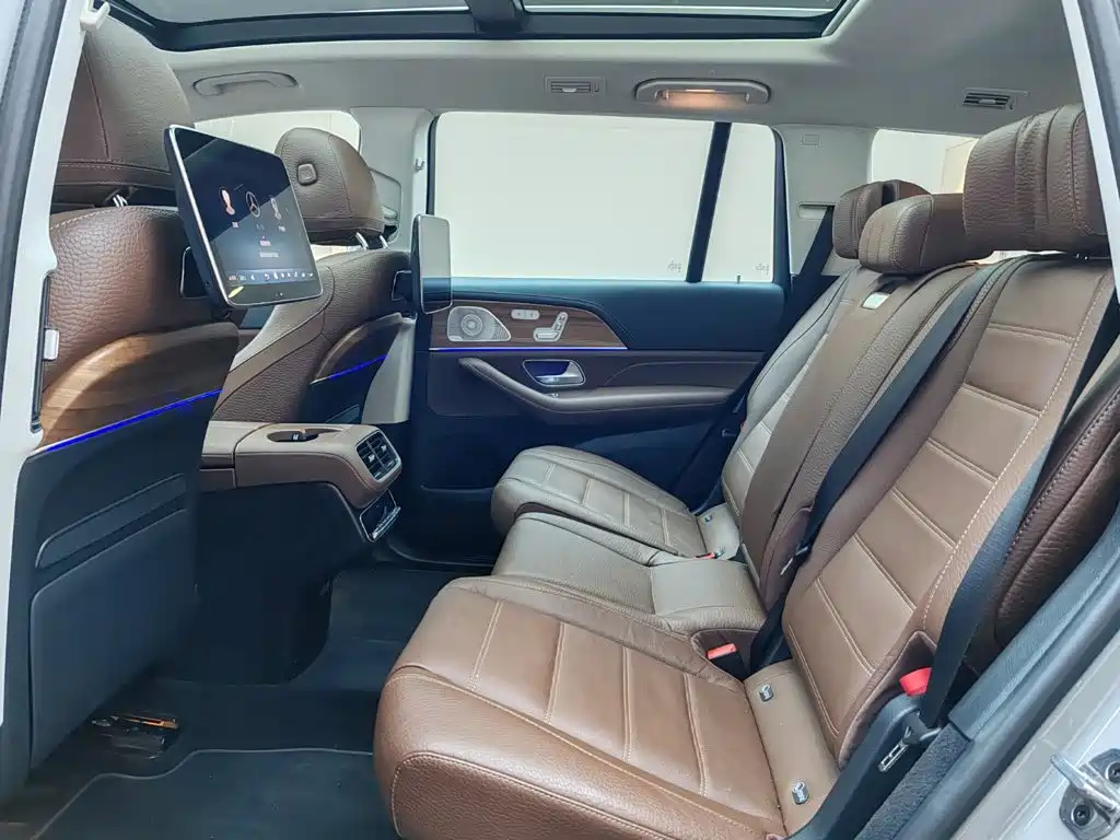 Mercedes-Benz GLS — миниатюра 7