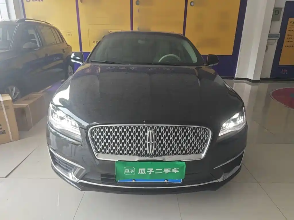 Lincoln MKZ — миниатюра 3
