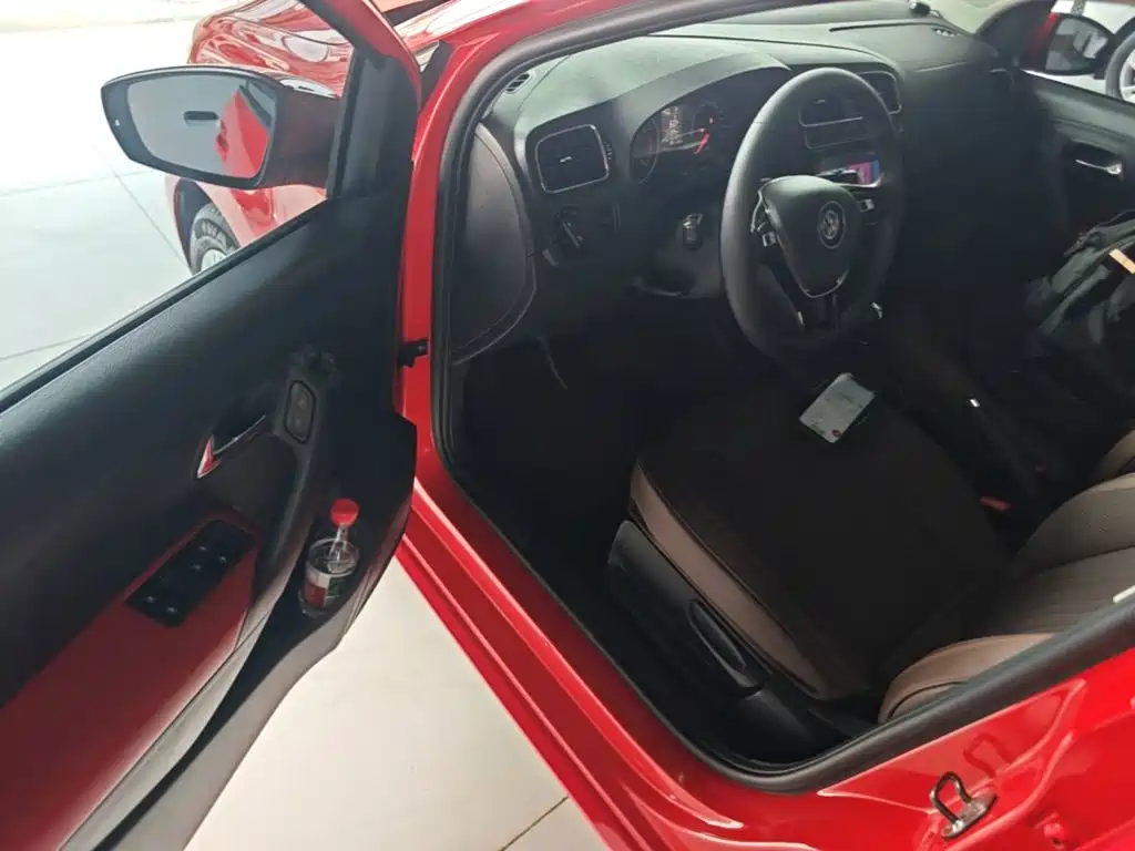 Volkswagen Polo — миниатюра 16