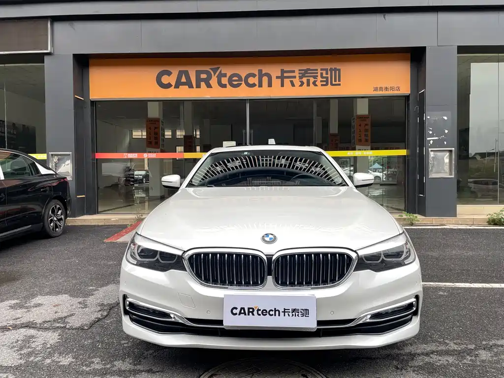 BMW 5 Series 2019