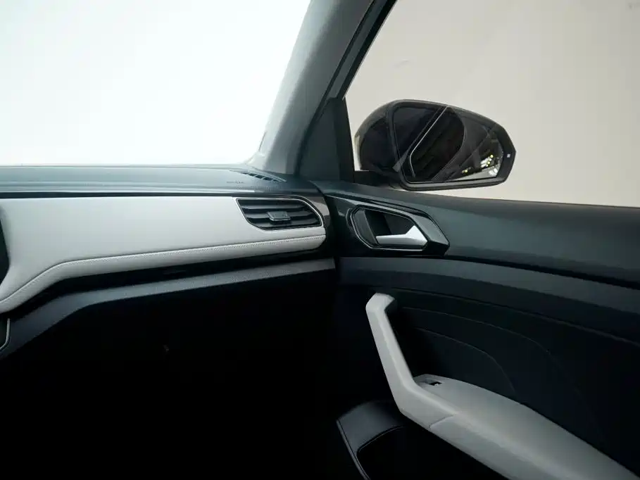 Volkswagen Tharu — миниатюра 17