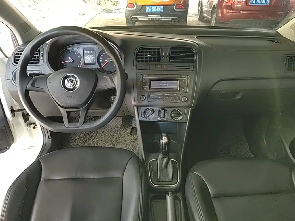Volkswagen Polo — миниатюра 5