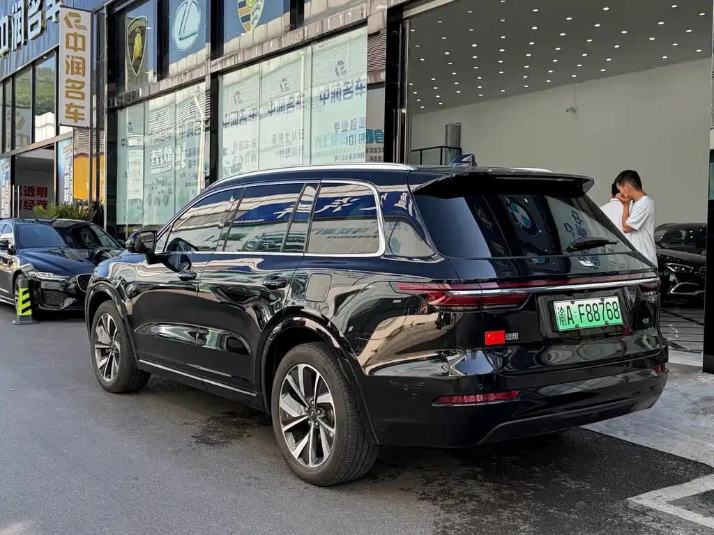 Li Auto Li ONE — миниатюра 8