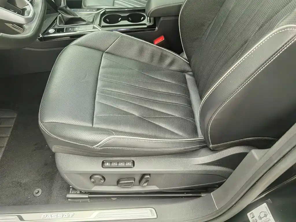 Volkswagen Passat — миниатюра 20