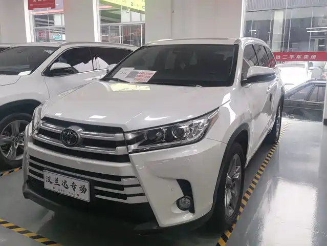 2021 Toyota Kluger