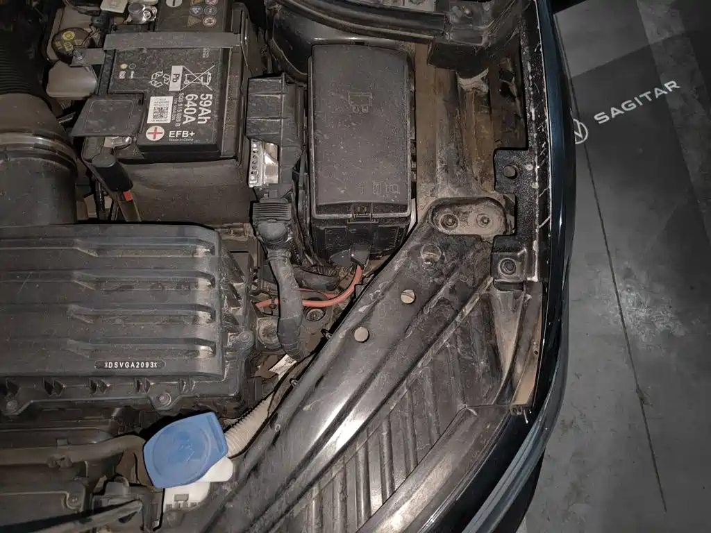 Volkswagen Sagitar — миниатюра 21