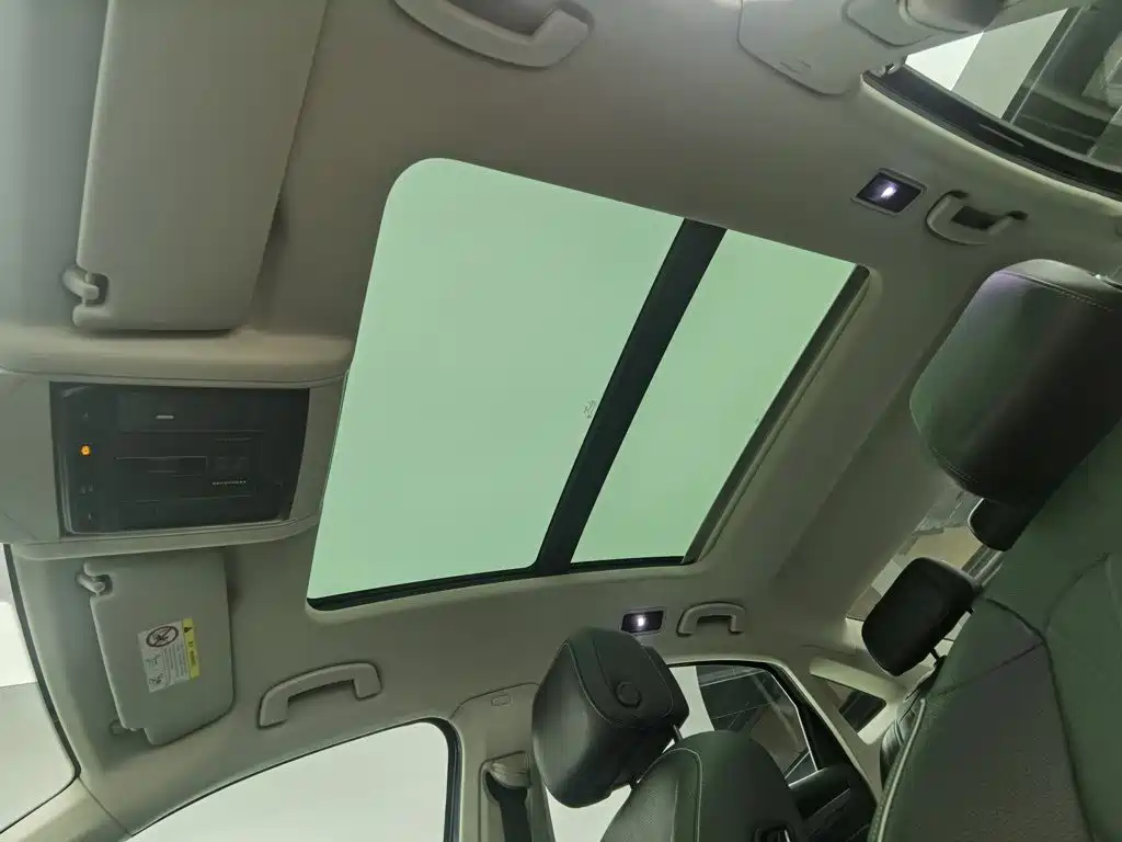 Volkswagen Passat — миниатюра 14