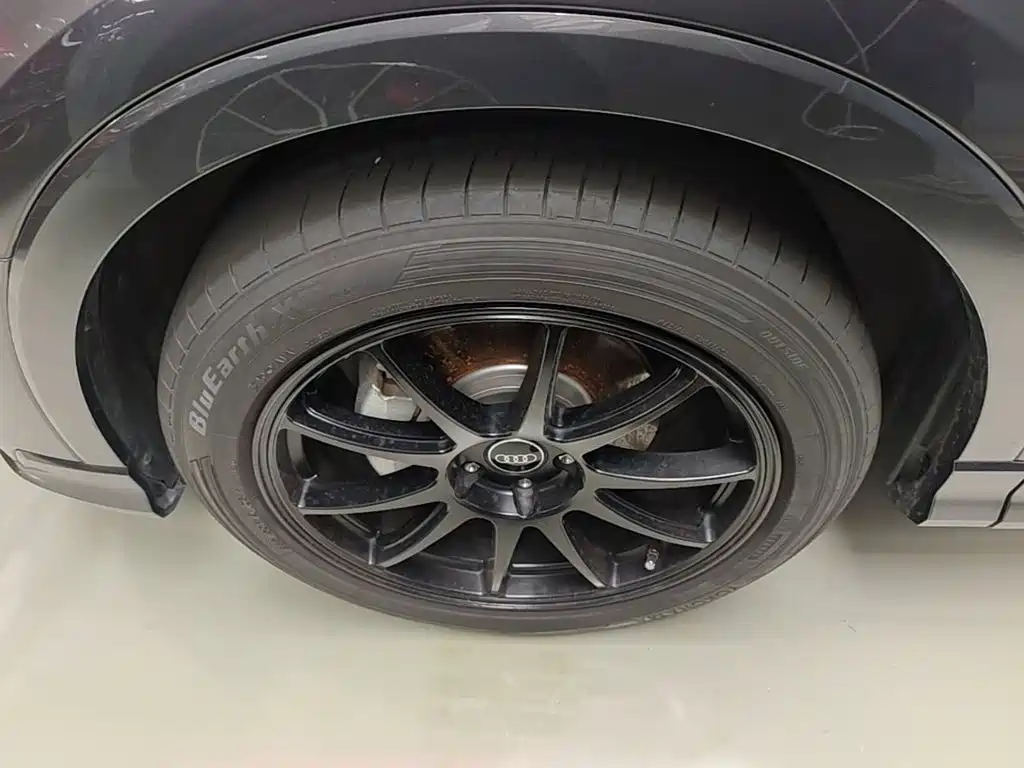 Audi Q3 Sportback — миниатюра 23