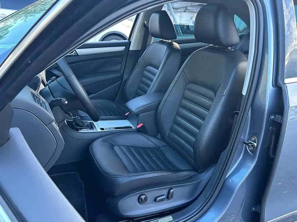 Volkswagen Passat — миниатюра 28
