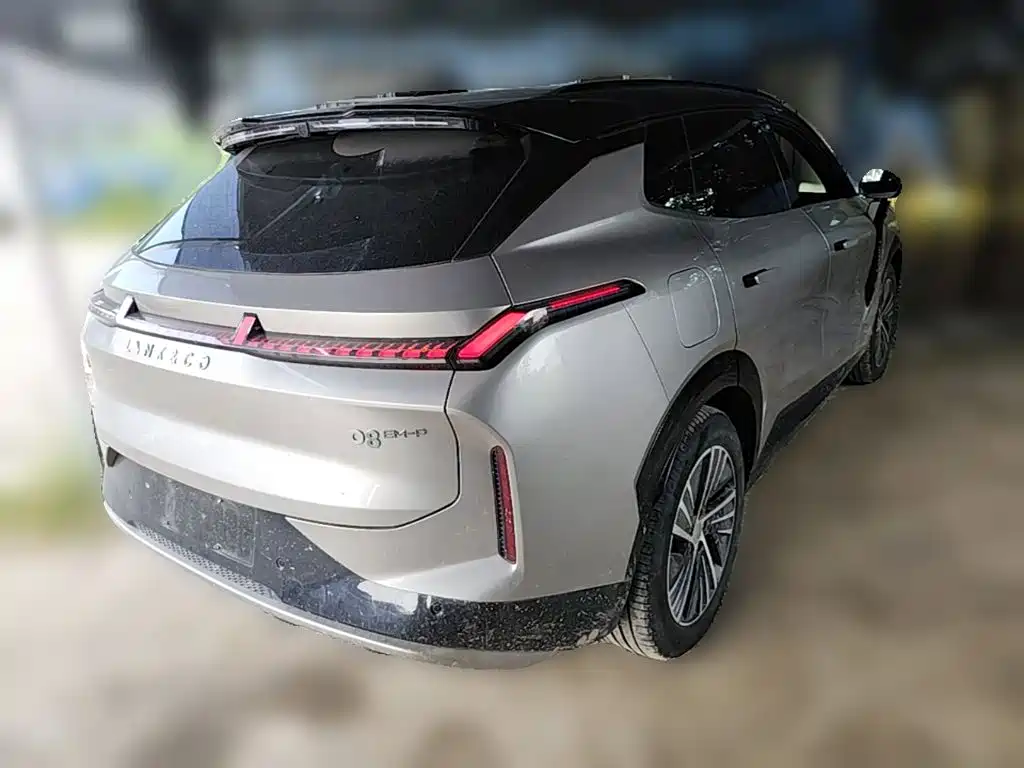 Lynk & Co 08 EM-P — миниатюра 10