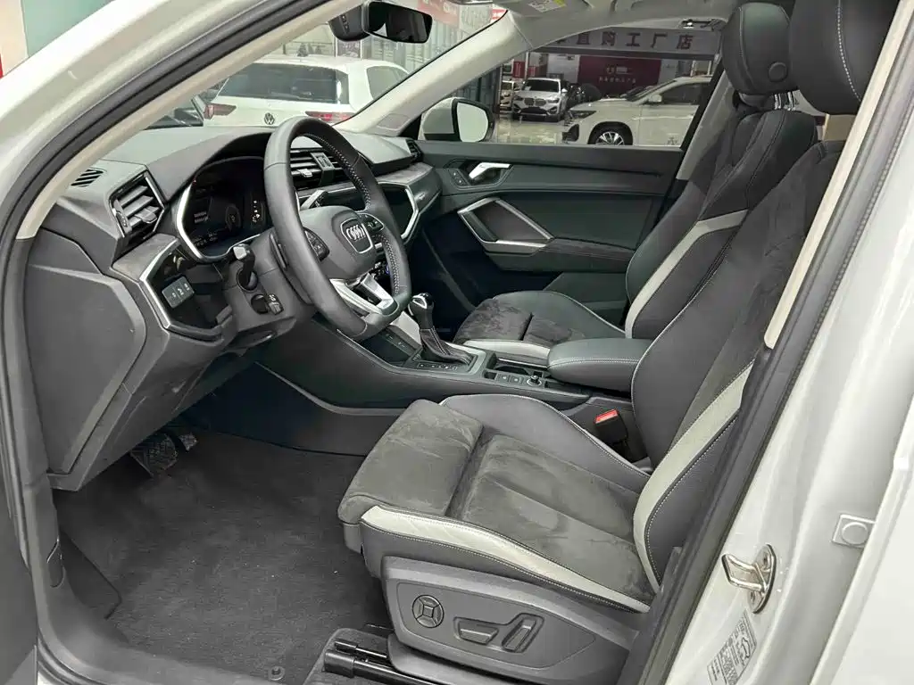 Audi Q3 — миниатюра 16