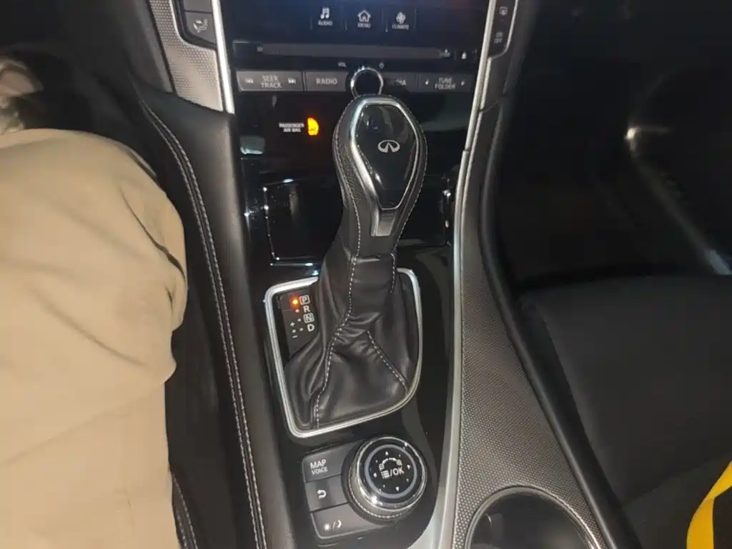Infiniti Q50L — миниатюра 14