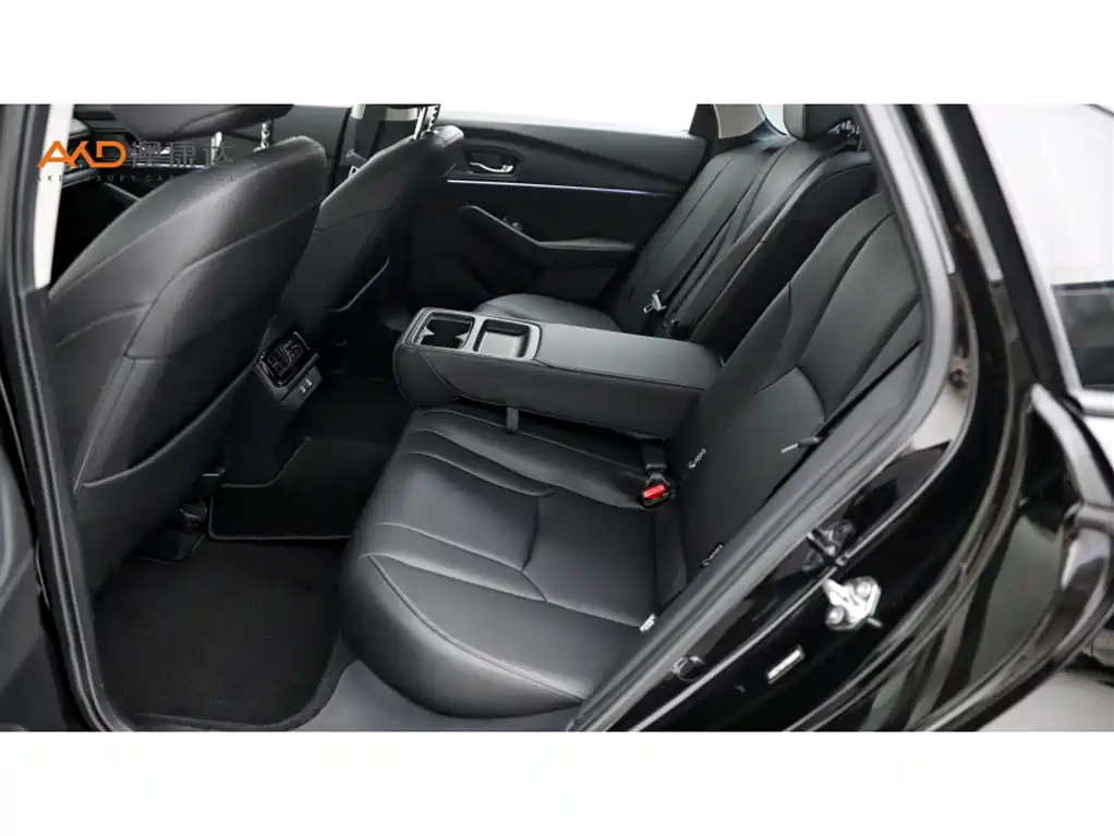 Honda Accord — миниатюра 7