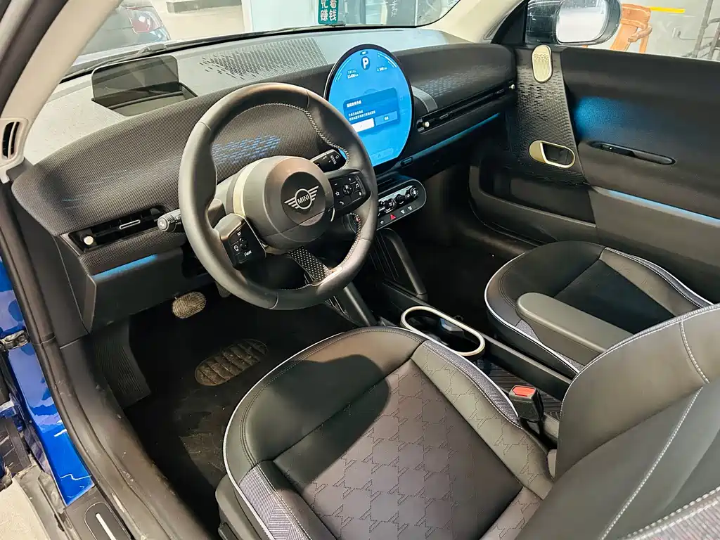 MINI MINI COOPER EV — миниатюра 10