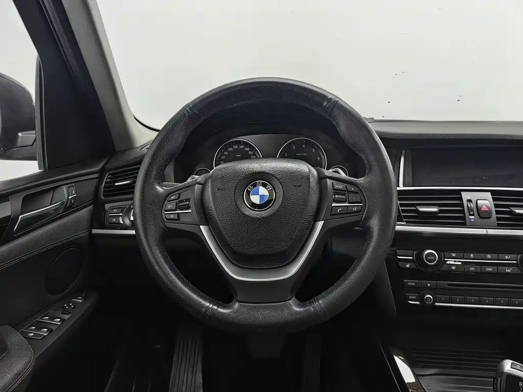 BMW X3 (Import) — миниатюра 11