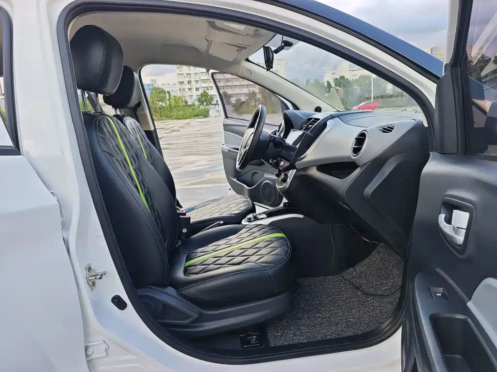 Changan Benben E-Star — миниатюра 15