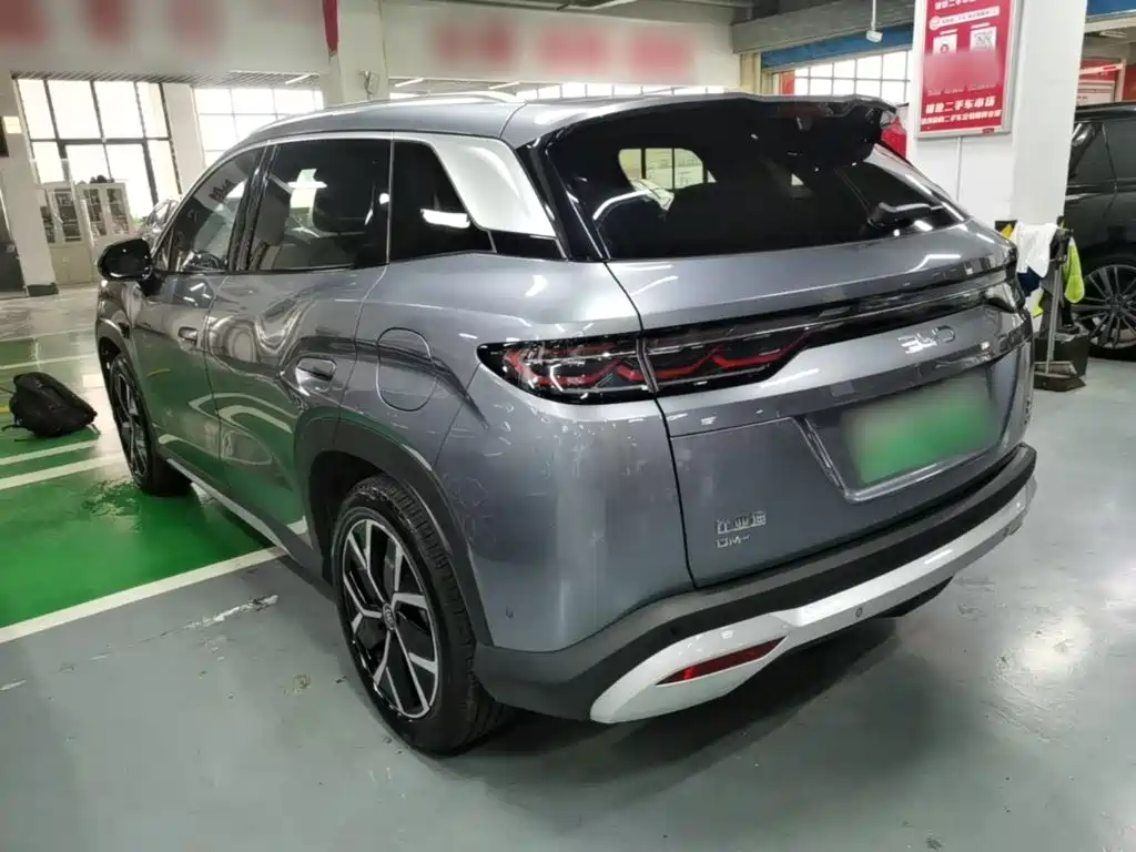 BYD L DM-i — миниатюра 5