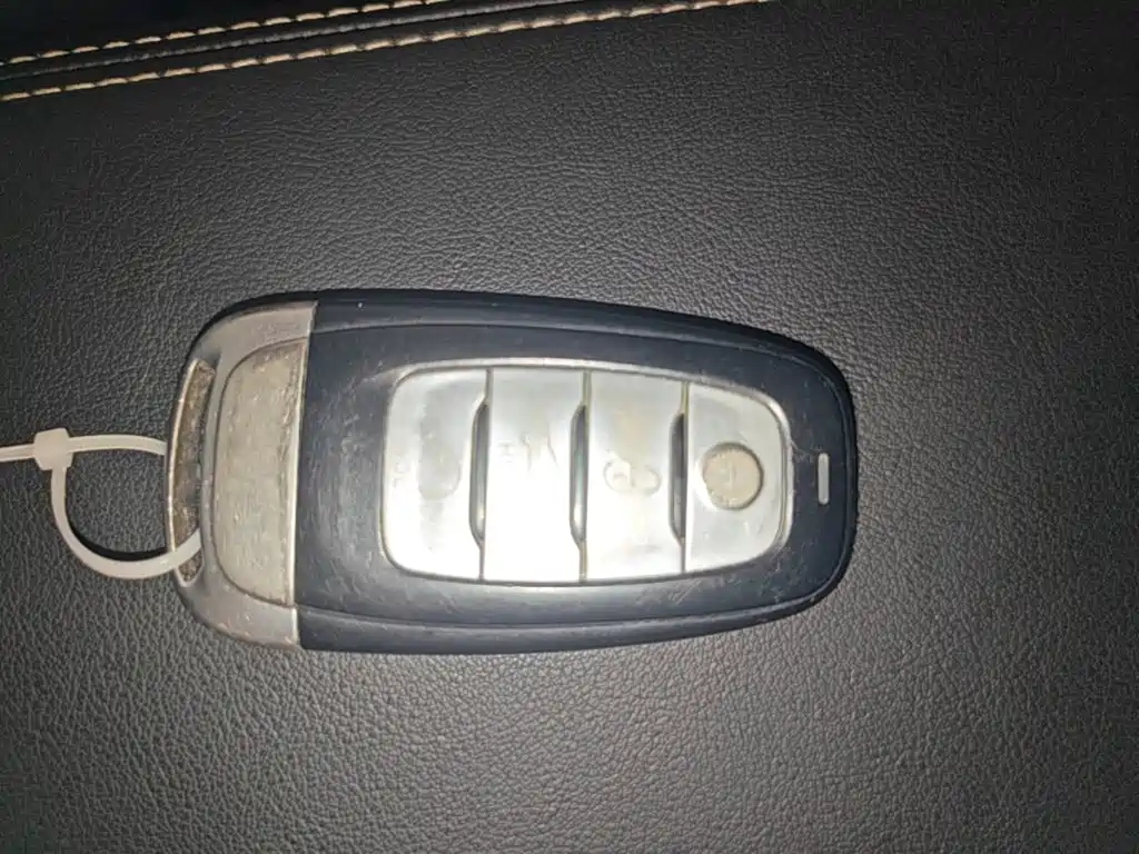 Hongqi Hongqi H5 — миниатюра 9