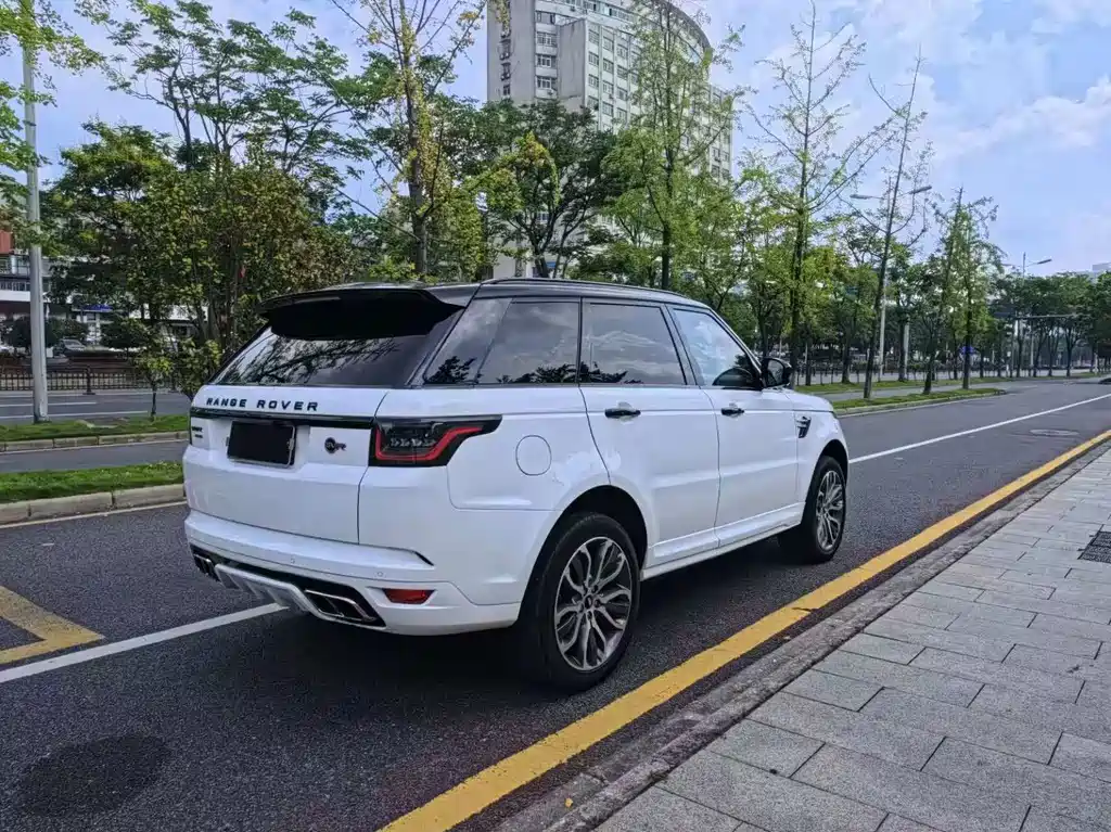 Land Rover Sport — миниатюра 6