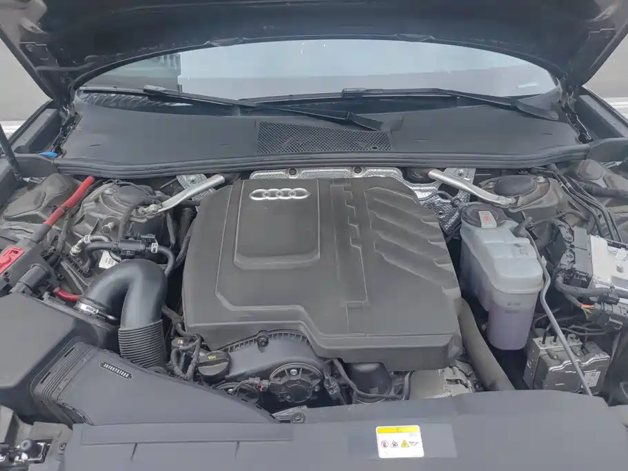 Audi A6L — миниатюра 10