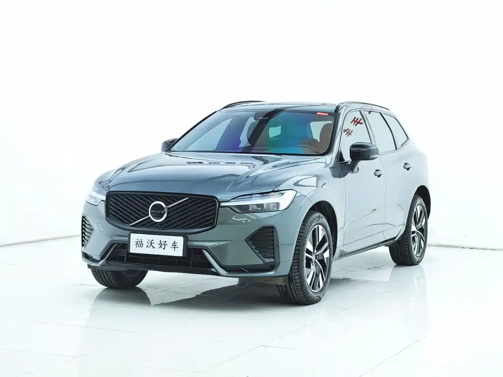 Volvo XC60 2025