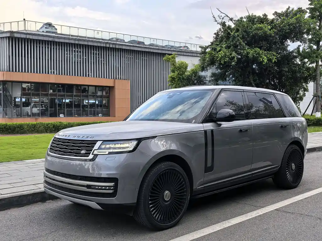Land Rover Range Rover 2023