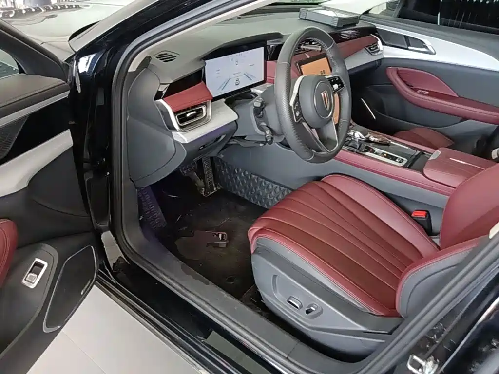 Hongqi Hongqi H5 — миниатюра 16