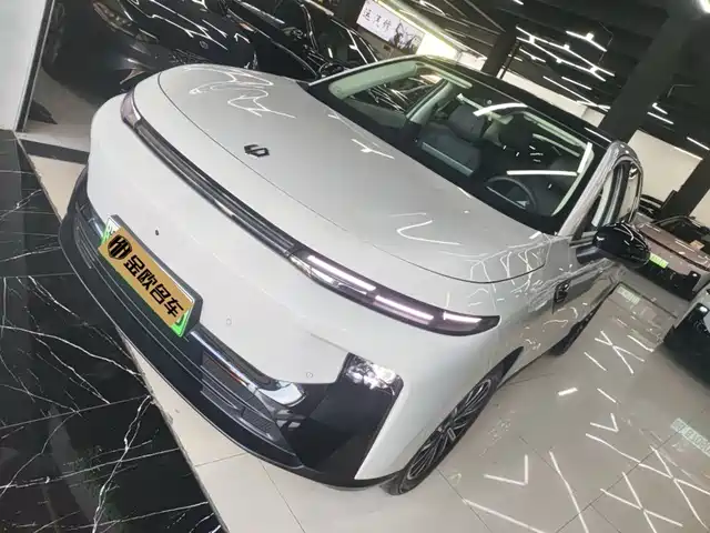 2025 Leapmotor B10