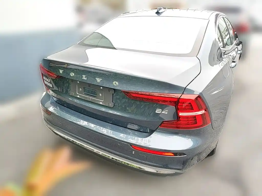 Volvo S60 — миниатюра 8