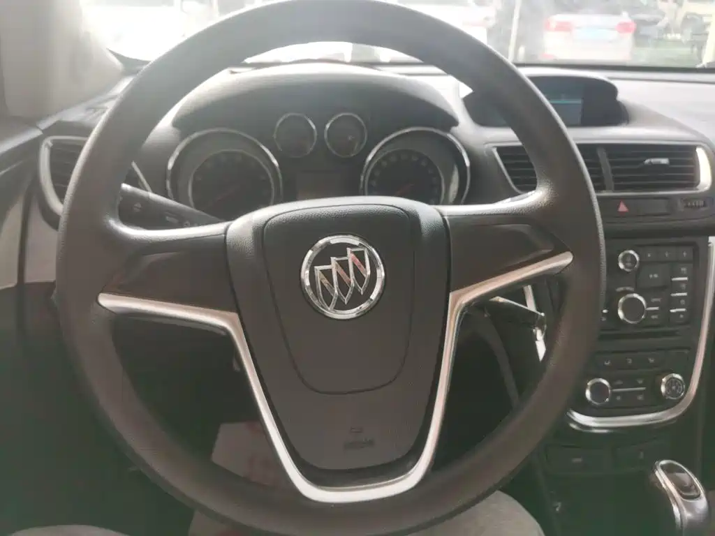 Buick Encore — миниатюра 3