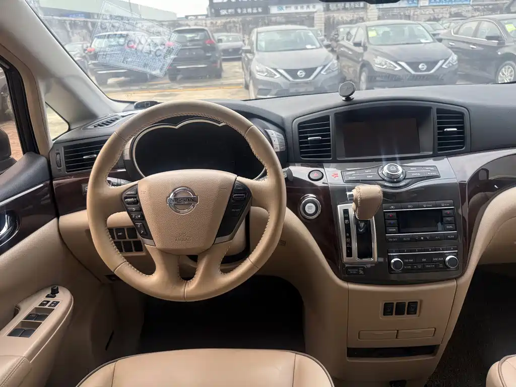 Nissan Quest — миниатюра 9