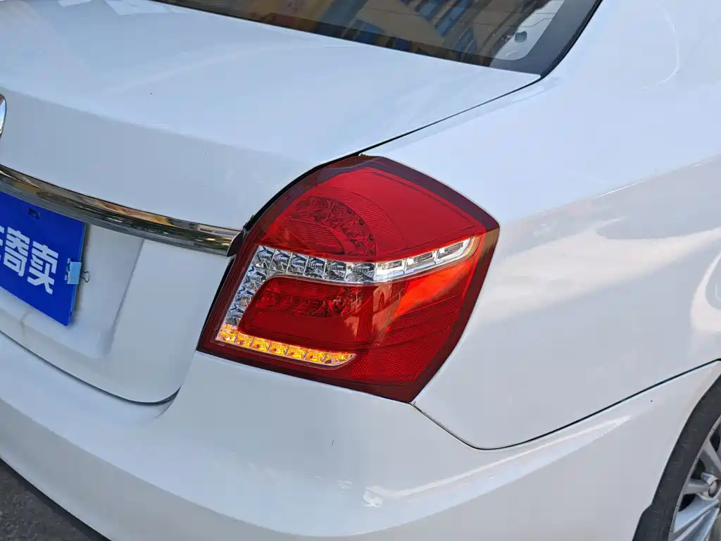Geely King Kong 1.5L Manual Value Type, фото 16