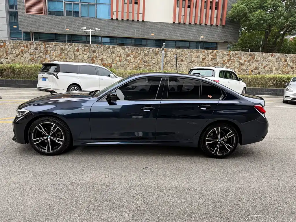 BMW 3 Series — миниатюра 20