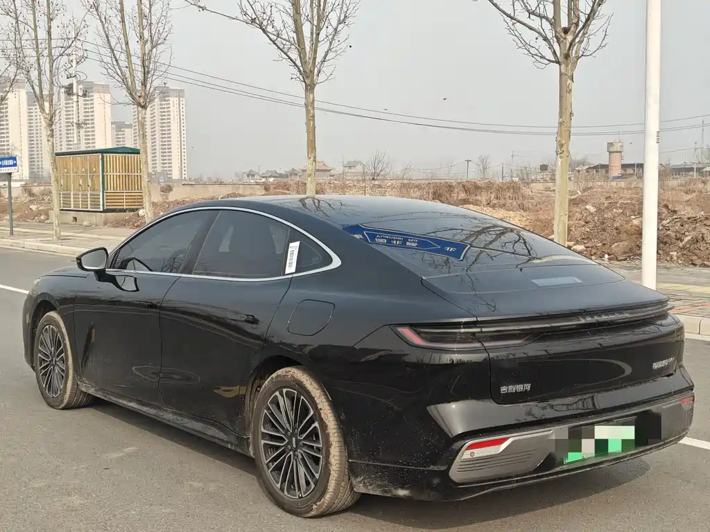 GEELY GALAXY GALAXY SPARKLE 8