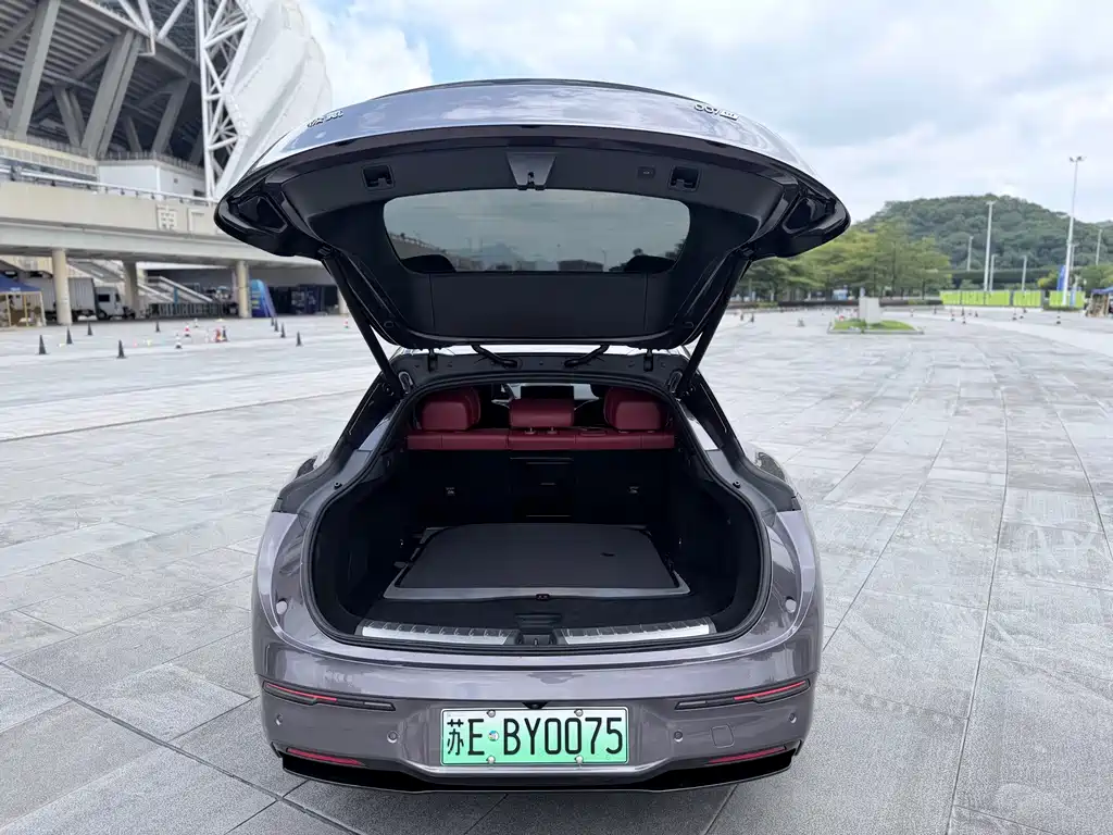Zeekr 007GT — миниатюра 10