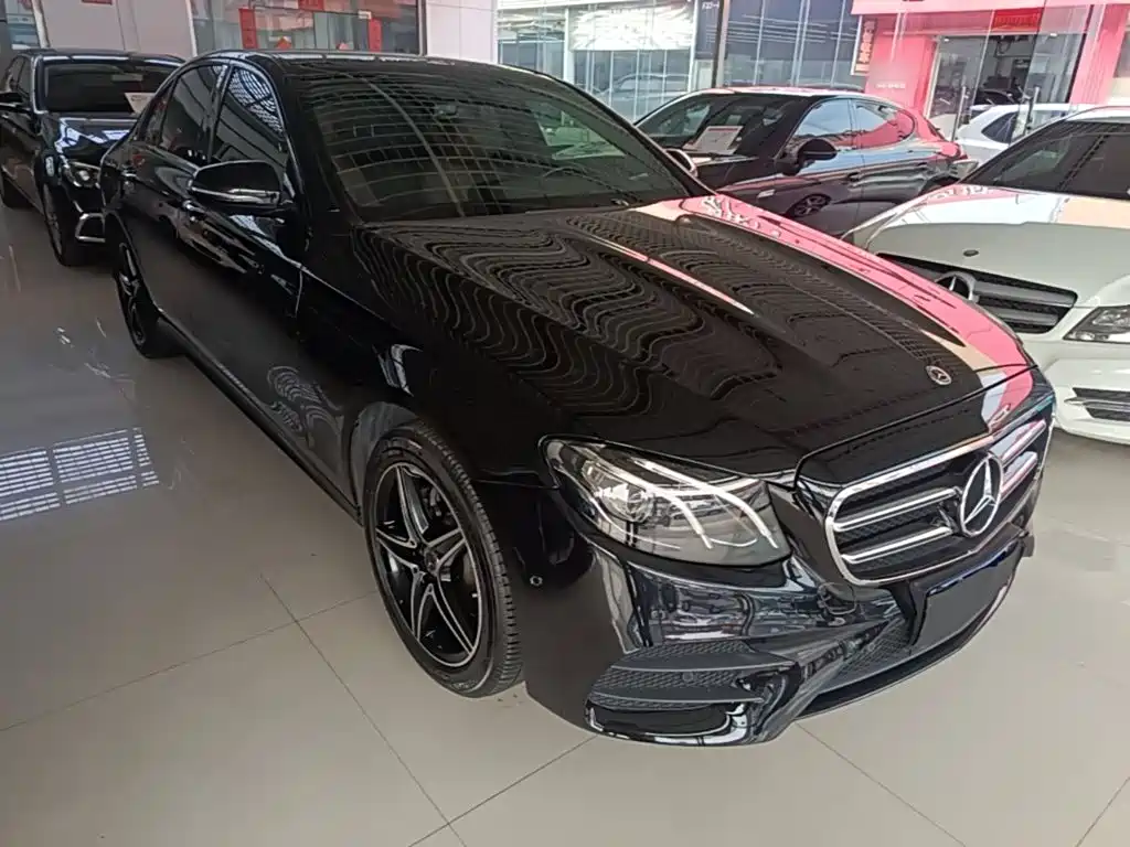 Mercedes-Benz E-Class (Import) — миниатюра 4