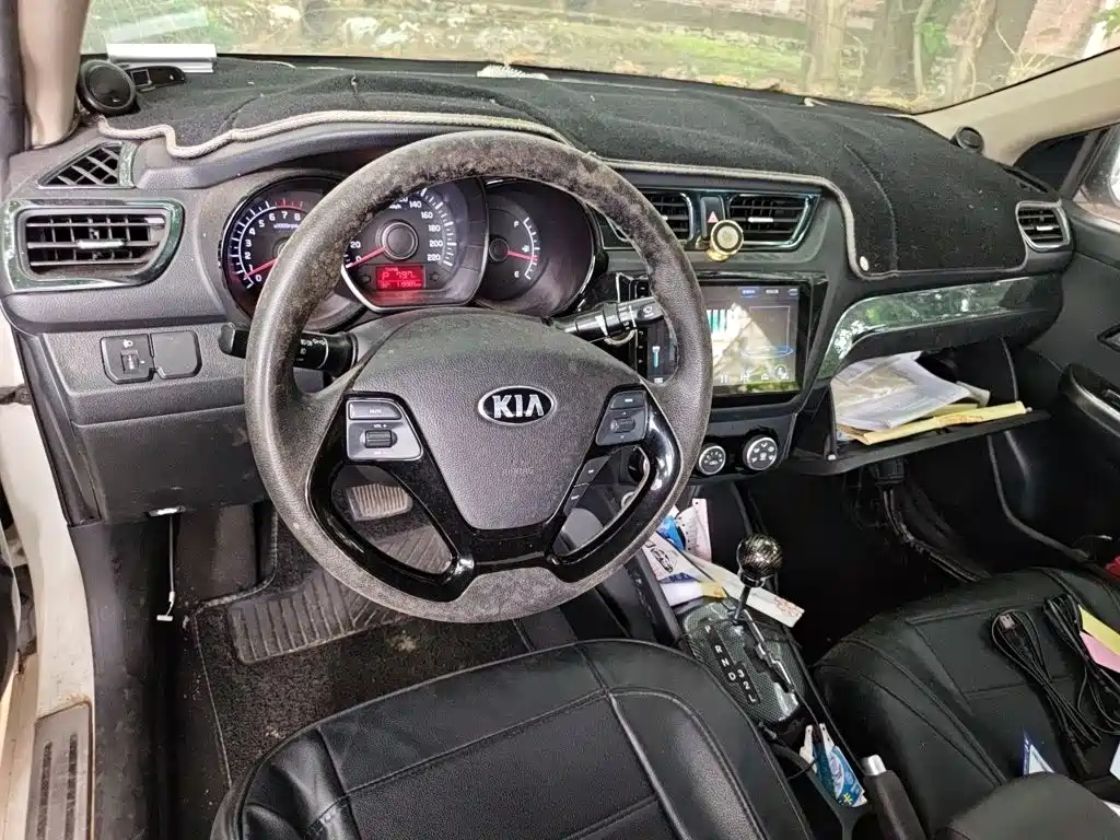 Kia K2 — миниатюра 13