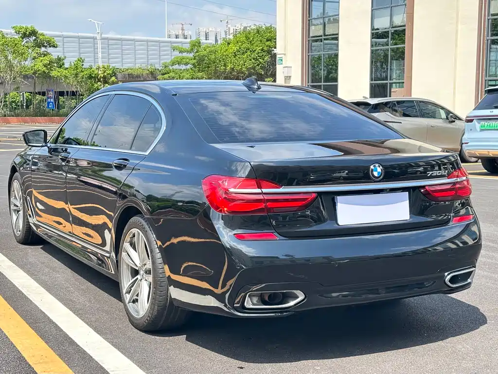 BMW 7 Series 7 2018 730Li Lead M Sport