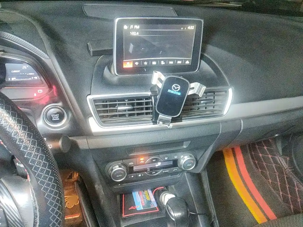 Mazda 3 Axela — миниатюра 6