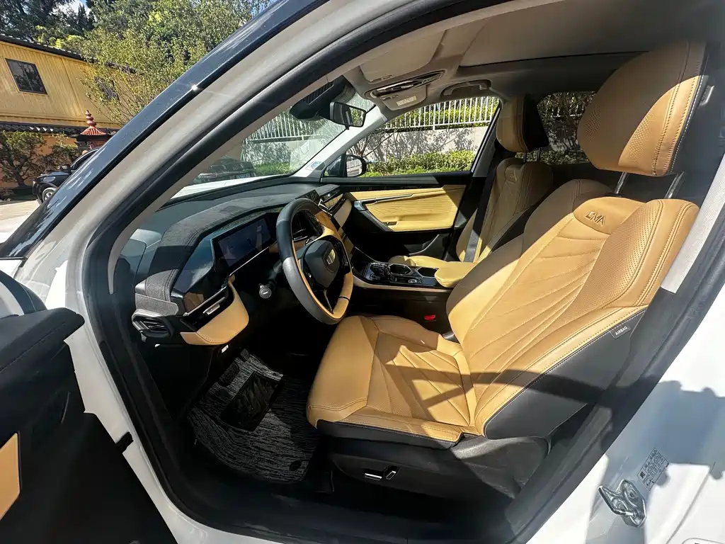 Geely Boyue L — миниатюра 5